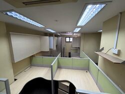 Hougang Avenue 3 (D19), Shop House #555328931
